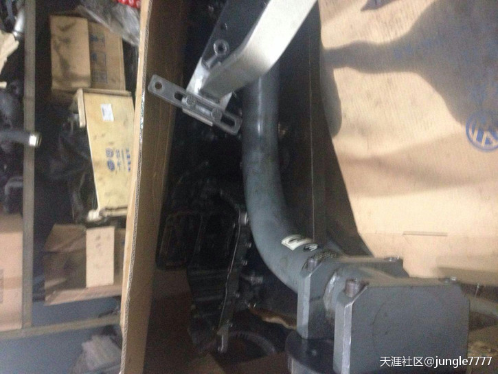 越野游戏手机版:一辆奥迪Q7 3.0TDI柴油版越野车在广州君奥4S店的遭遇-第3张图片-平心在线